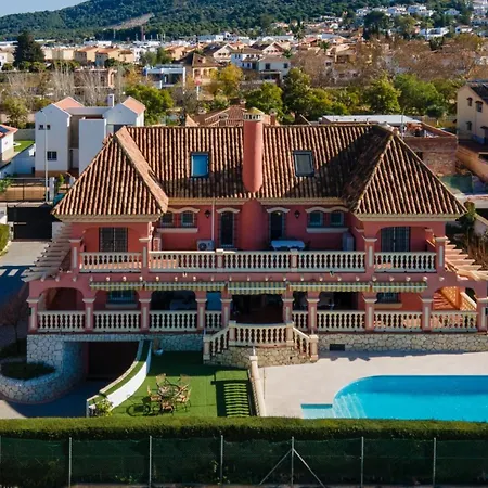 Fabulosa En Alhaurin Familias Con Piscina Privada *