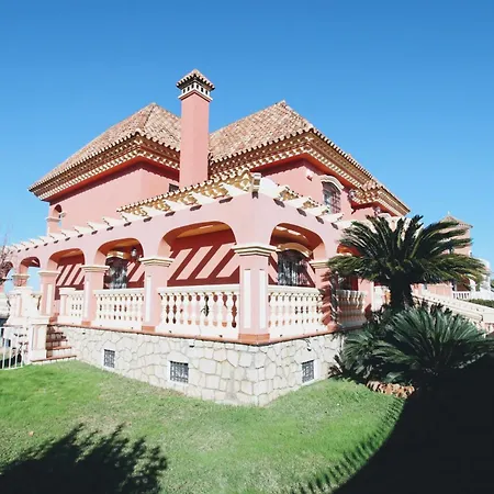 Fabulosa En Alhaurin Familias Con Piscina Privada فيلة