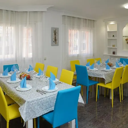 Fabulosa En Alhaurin Familias Con Piscina Privada